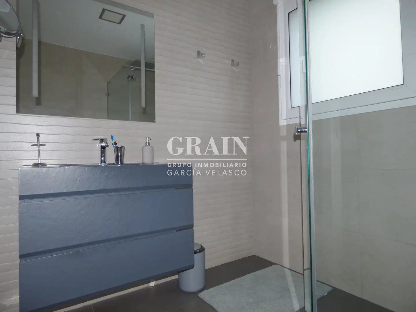 Bathroom of Houses for sale in Albacete  with Heating, Terrace and Storage room