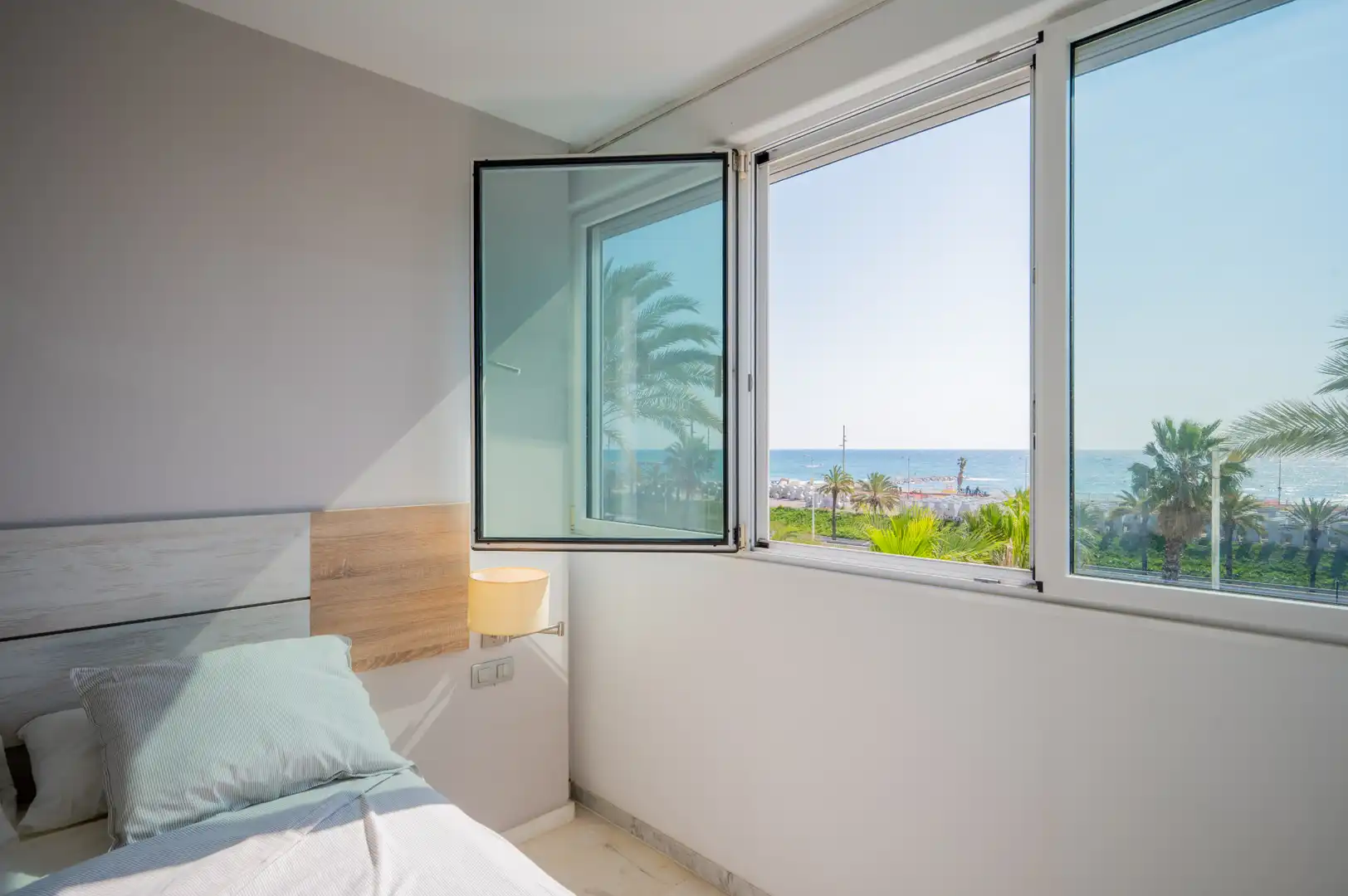 Habitación de Piso en venta en Barcelona con Aire acondicionado, Calefacción y Terraza
