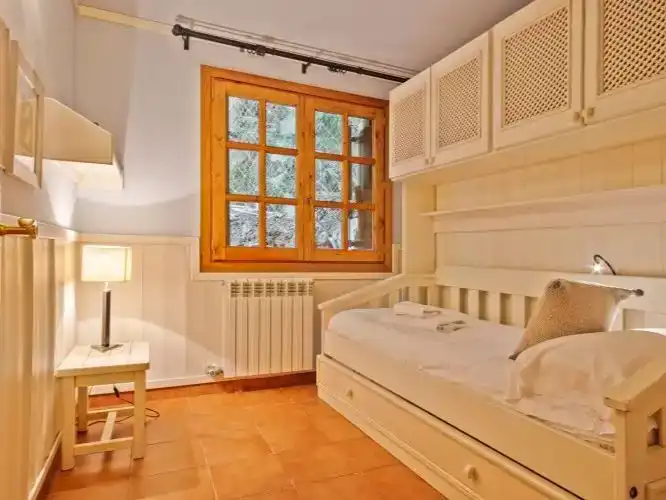 Schlafzimmer von Wohnung zur Miete in Vielha e Mijaran