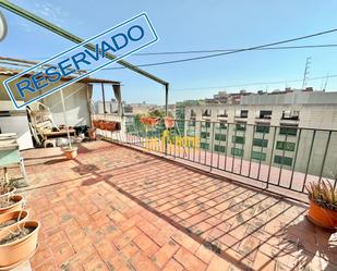 Exterior view of Attic for sale in L'Hospitalet de Llobregat  with Terrace