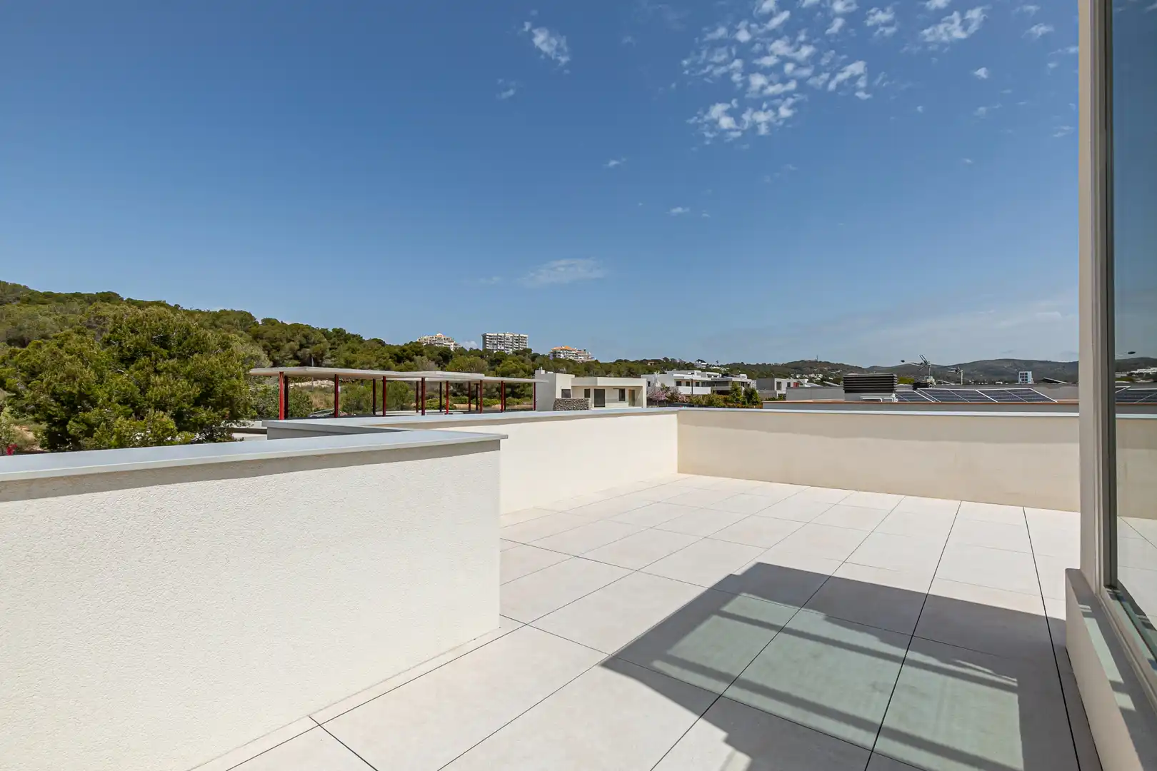 Terrasse von Haus oder Chalet zum Verkauf in Sitges mit Klimaanlage, Heizung und Privatgarten
