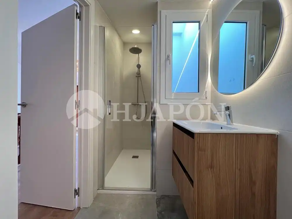 Baño de Casa adosada de alquiler en Vilassar de Mar con Terraza y Piscina comunitaria