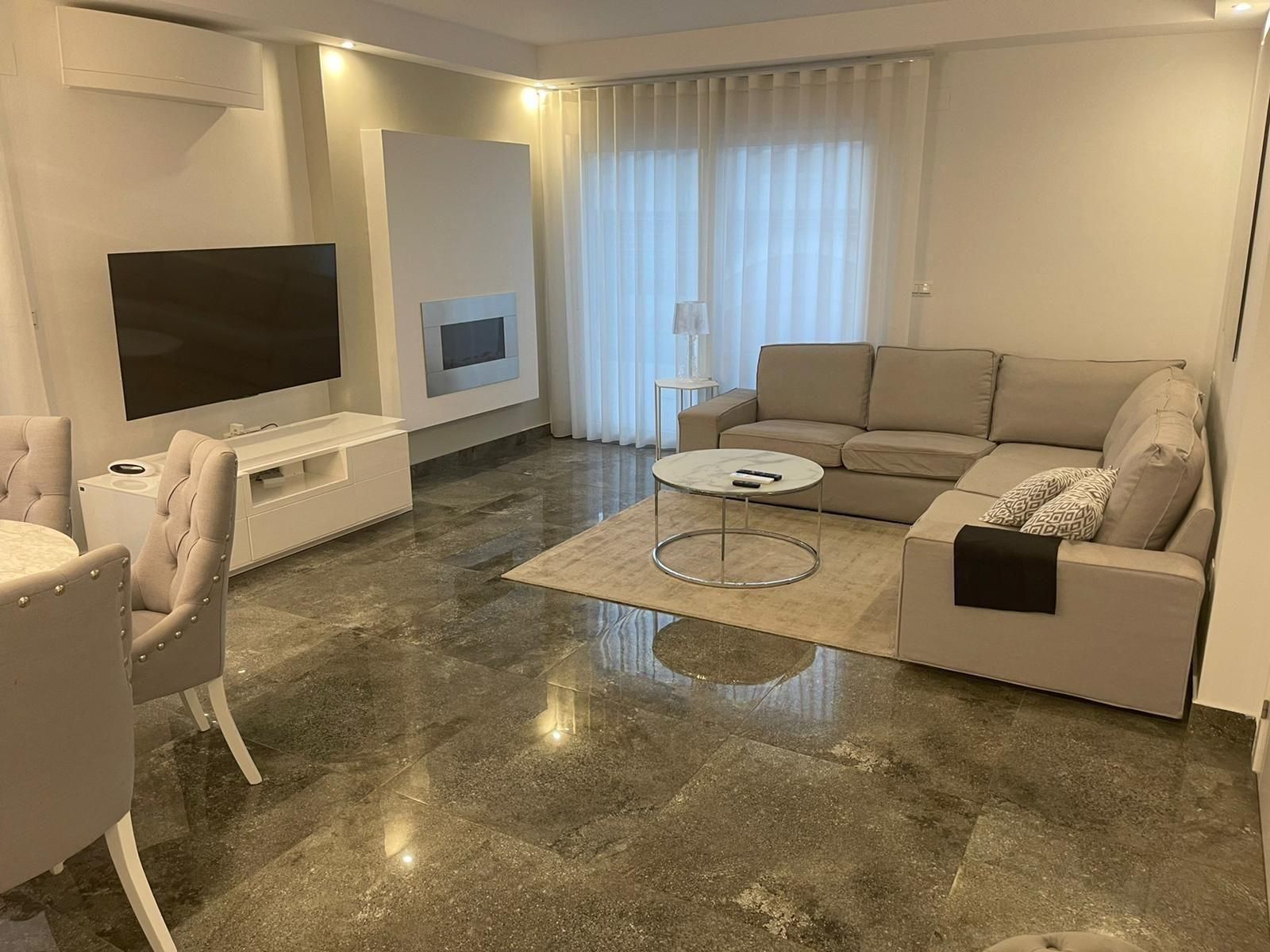 Sala d'estar de Casa o xalet de lloguer en Ogíjares amb Aire condicionat, Calefacció i Terrassa
