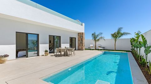Foto 2 de Casa o chalet en venta en Maestro Francisco Chumilla, 3, Las Lomas de Rame - Bahía Bella, Los Alcázares