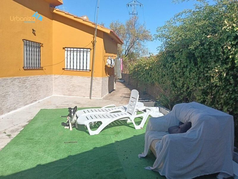 Jardí de Casa o xalet en venda en Badajoz Capital amb Aire condicionat, Jardí privat i Terrassa