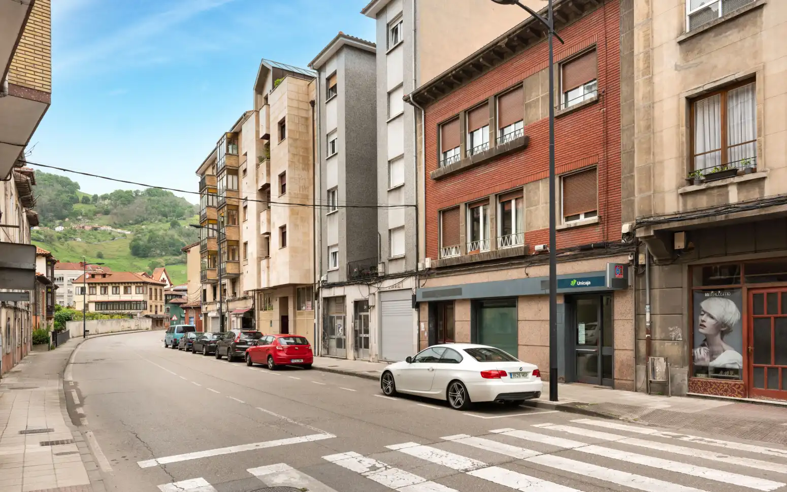 Vista exterior de Pis en venda en Mieres (Asturias) amb Calefacció