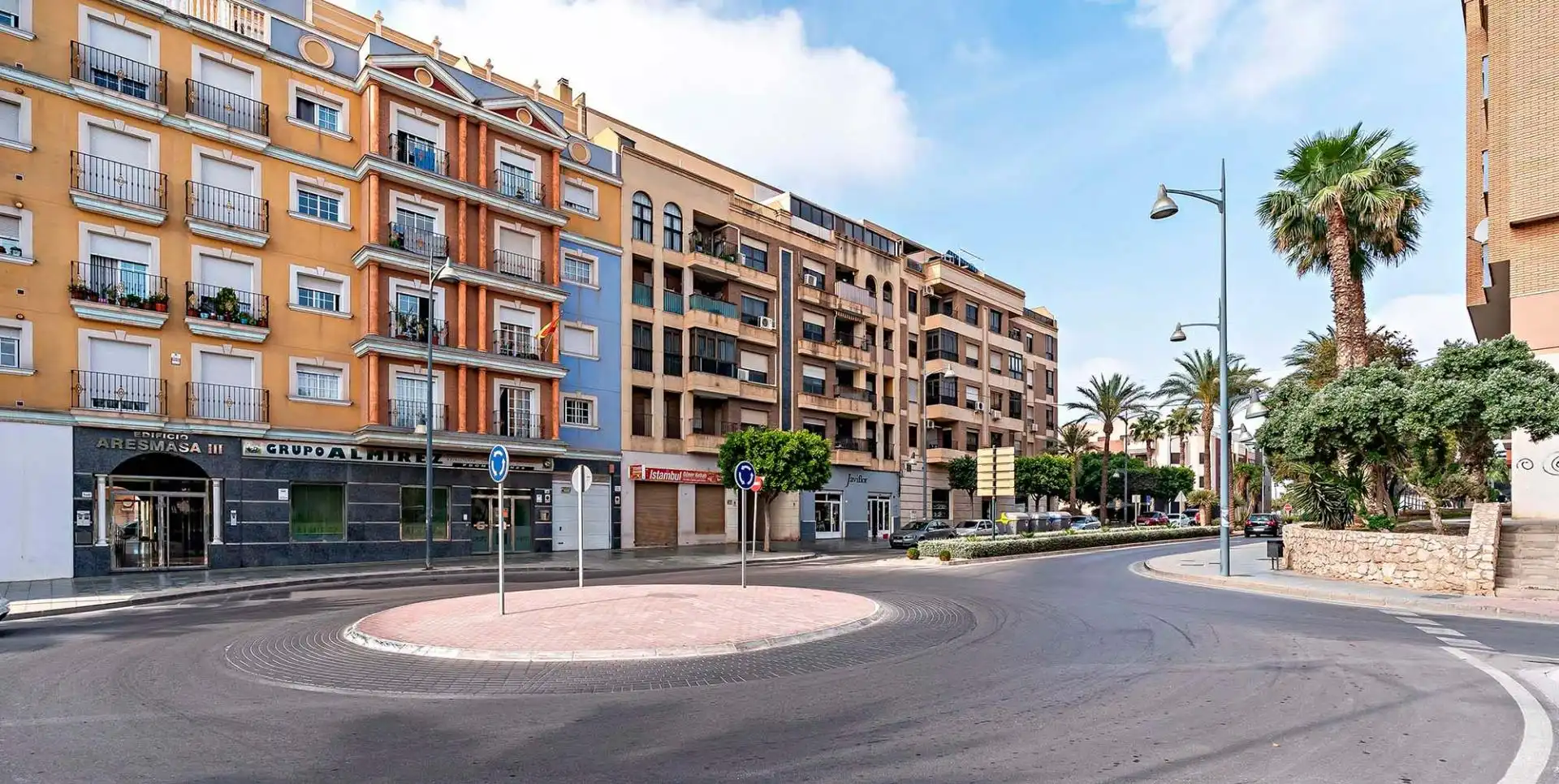 Außenansicht von Wohnung zum Verkauf in El Ejido mit Klimaanlage, Parkett und Terrasse