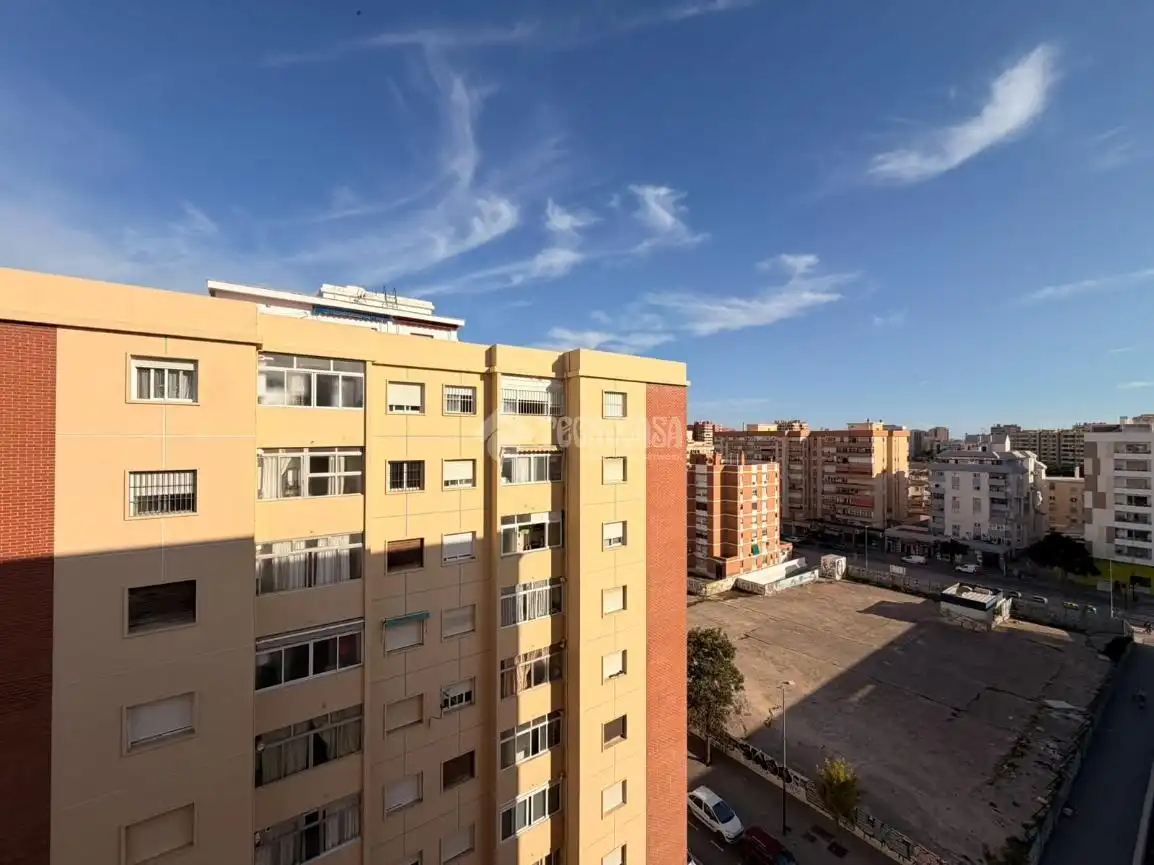 Vista exterior de Pis de lloguer en Bailén - Miraflores