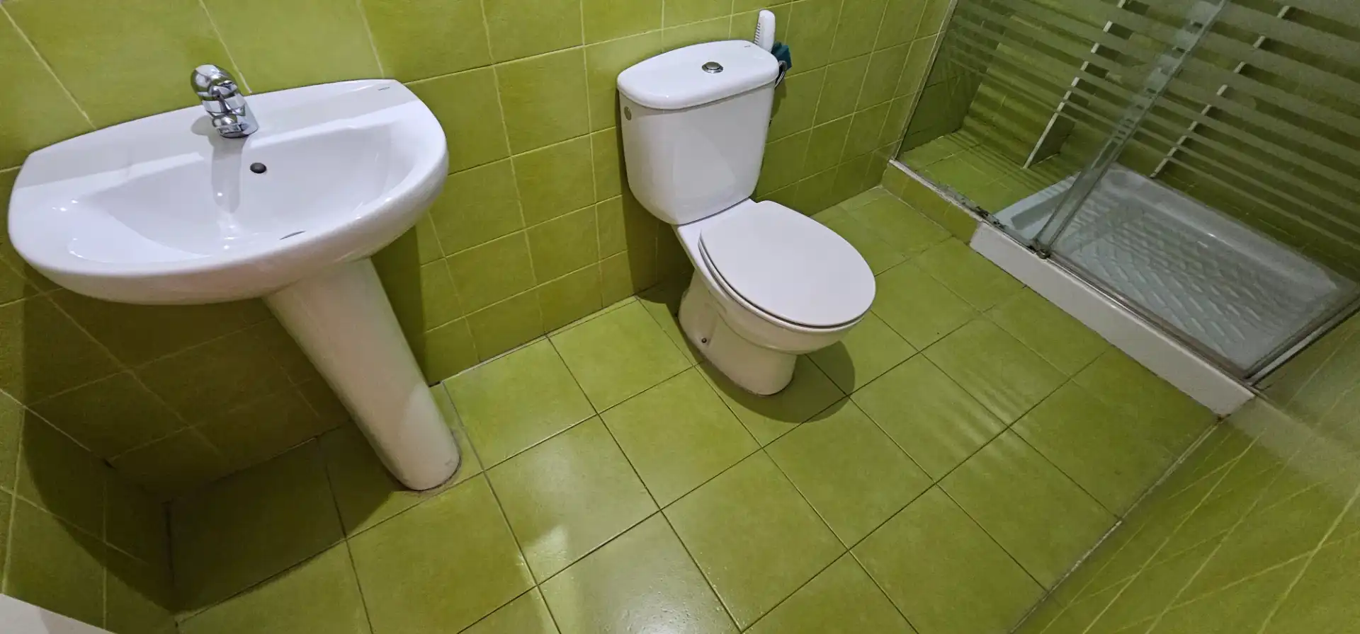 Bathroom of Duplexes for sale in Maracena  with Air Conditioner, Heating and Terrace