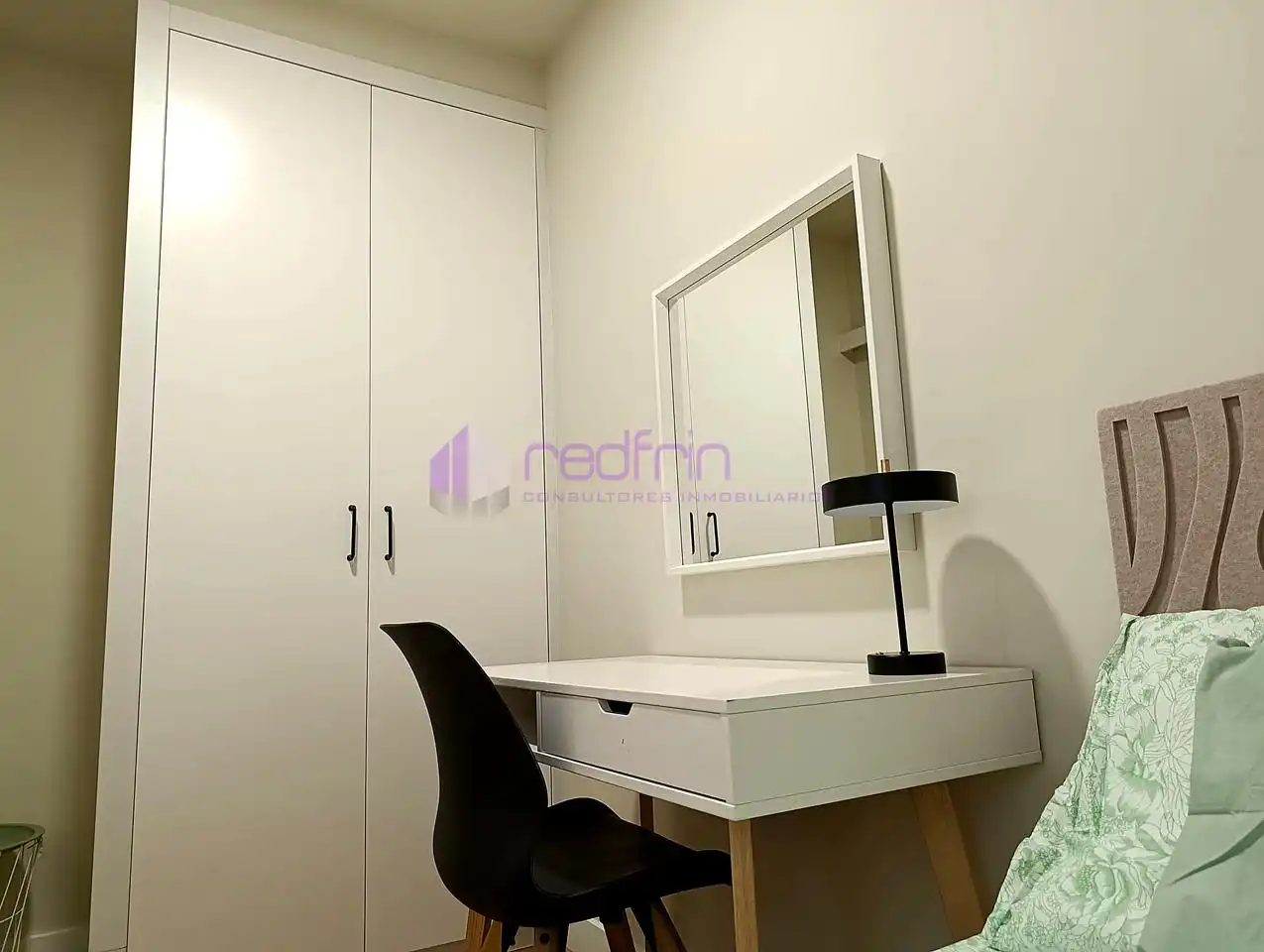 Bedroom of Flat for sale in Madrid