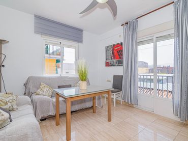 Piso con balcón en venta en Zaidín