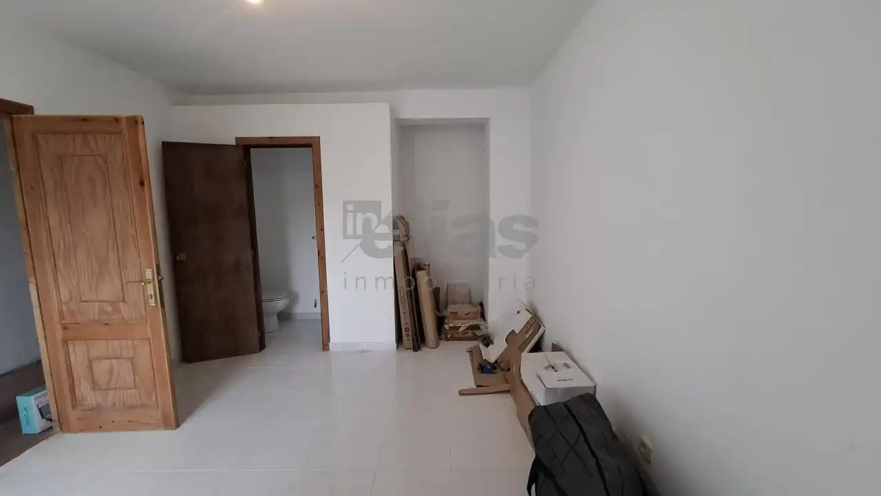 Flat for rent in Vimianzo  with Heating, Storage room and Furnished
