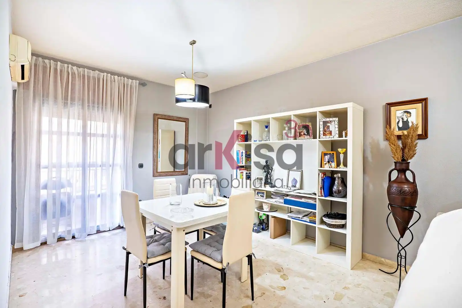Sala d'estar de Pis en venda en El Ejido amb Aire condicionat