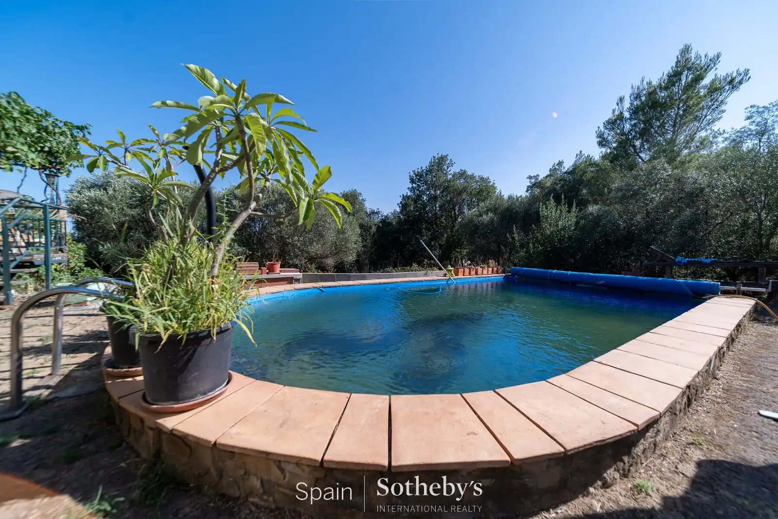 Piscina de Casa o xalet en venda en Rabós amb Calefacció, Jardí privat i Terrassa