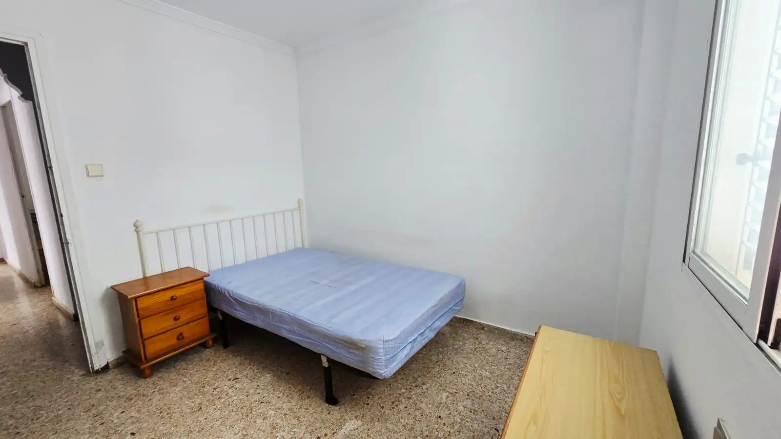 Dormitori de Apartament en venda en Oliva amb Terrassa, Moblat i Forn