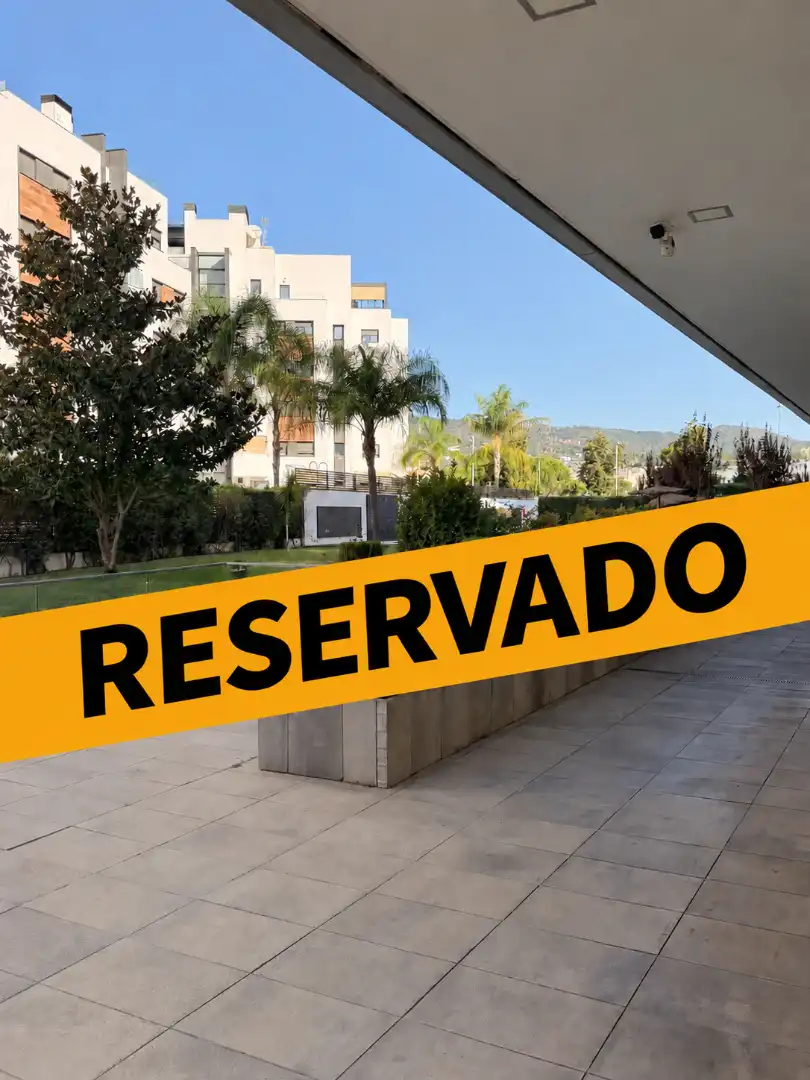 Aparcament de Pis en venda en Córdoba amb Aire condicionat, Calefacció i Parquet