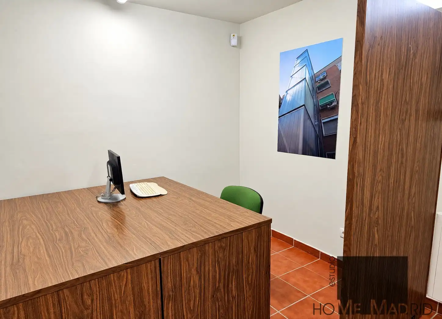 Oficina de alquiler en Fuencarral - El Pardo