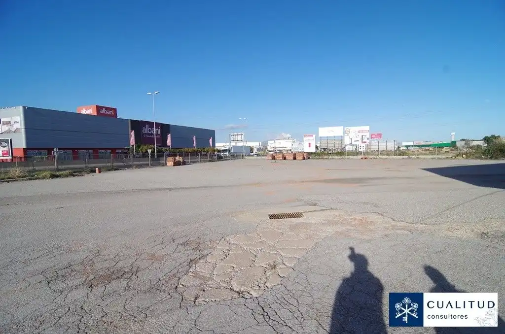 Parking de Nave industrial en venta en Vila-real