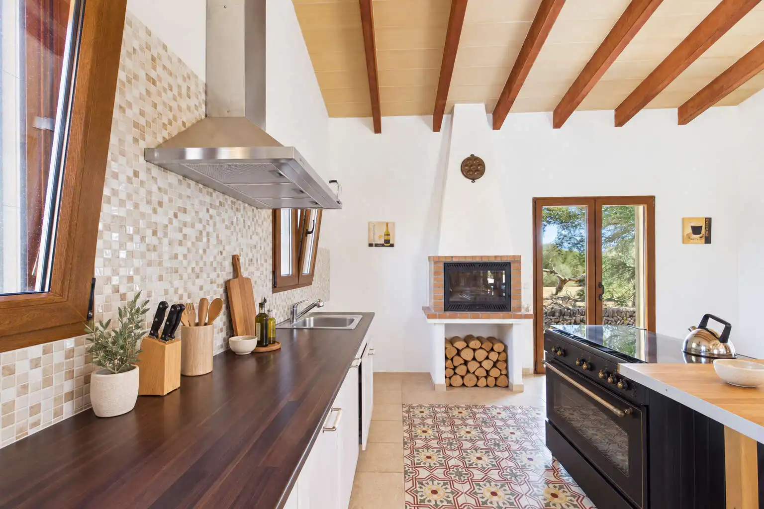 Casa rústica amb terrassa en venda a Ses Salines Poble, imagen 7