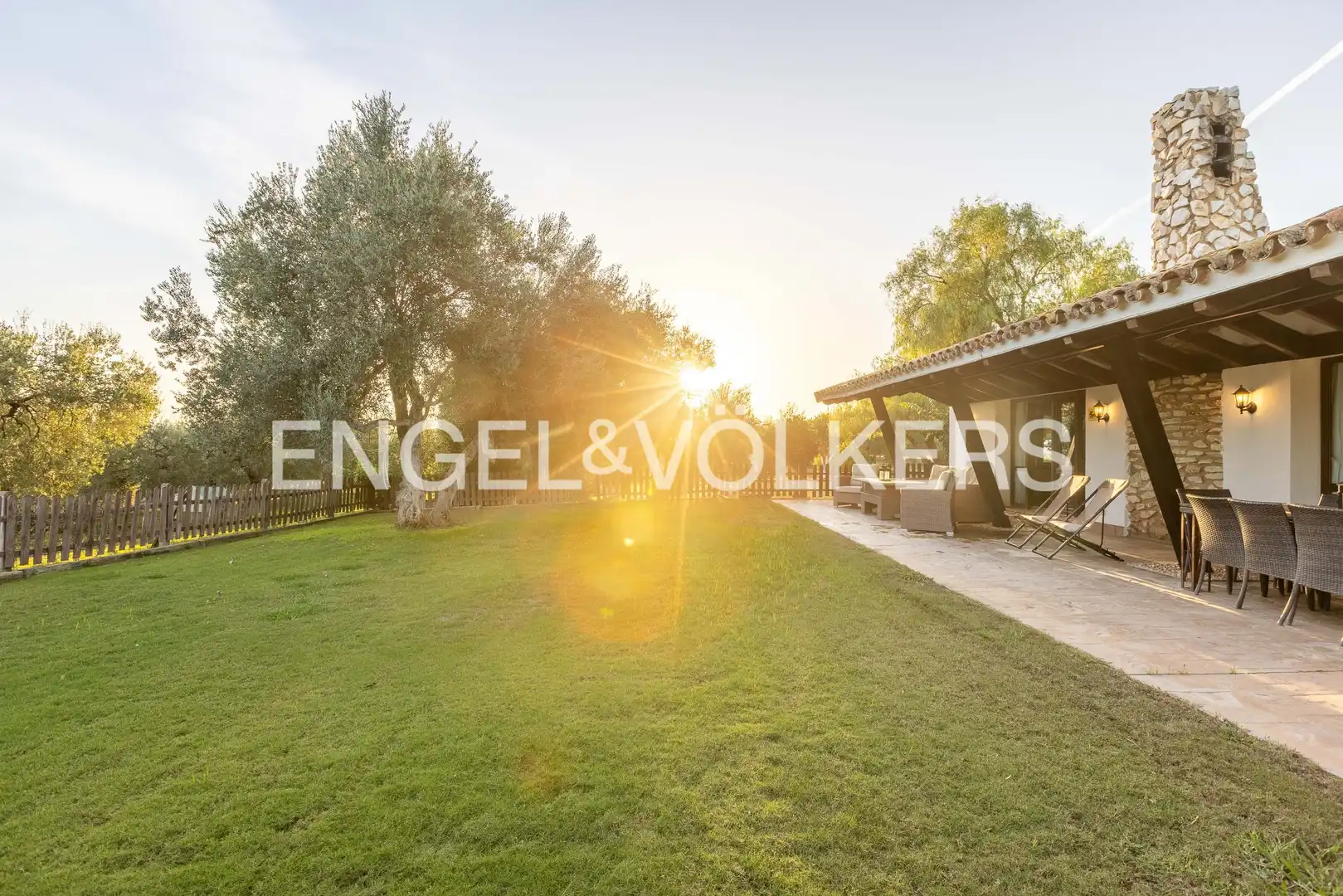 Finca rústica de alquiler en La Puebla del Río con Aire acondicionado, Calefacción y Jardín privado