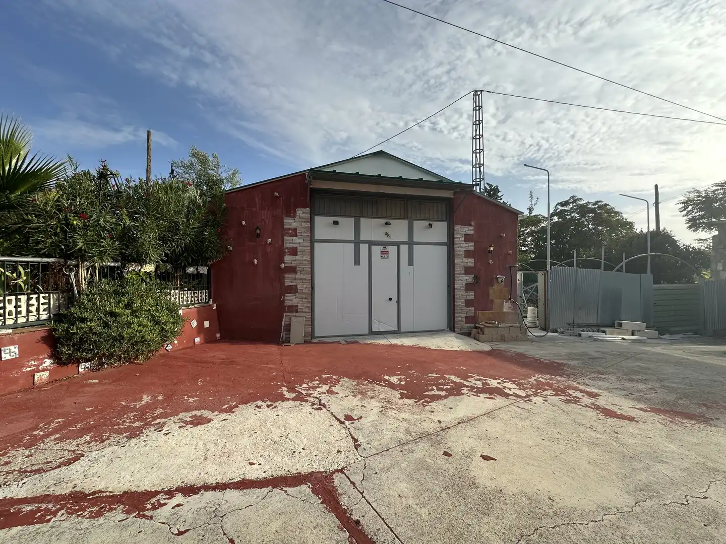 Vista exterior de Casa o chalet en venta en Baeza con Jardín privado y Piscina