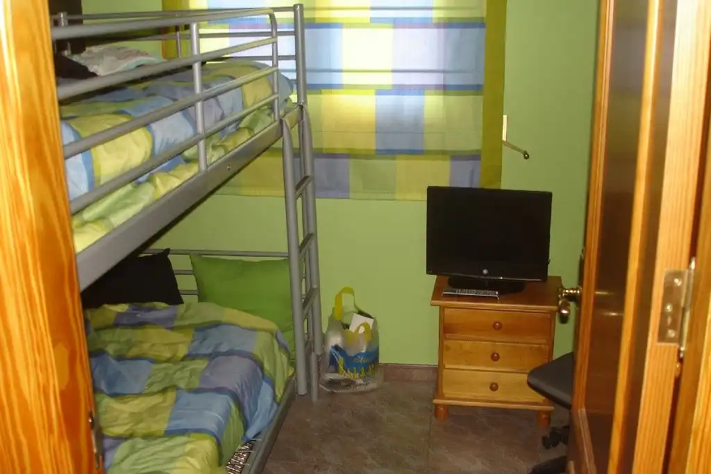 Chalet con piscina en venta en Benillup, imagen 33