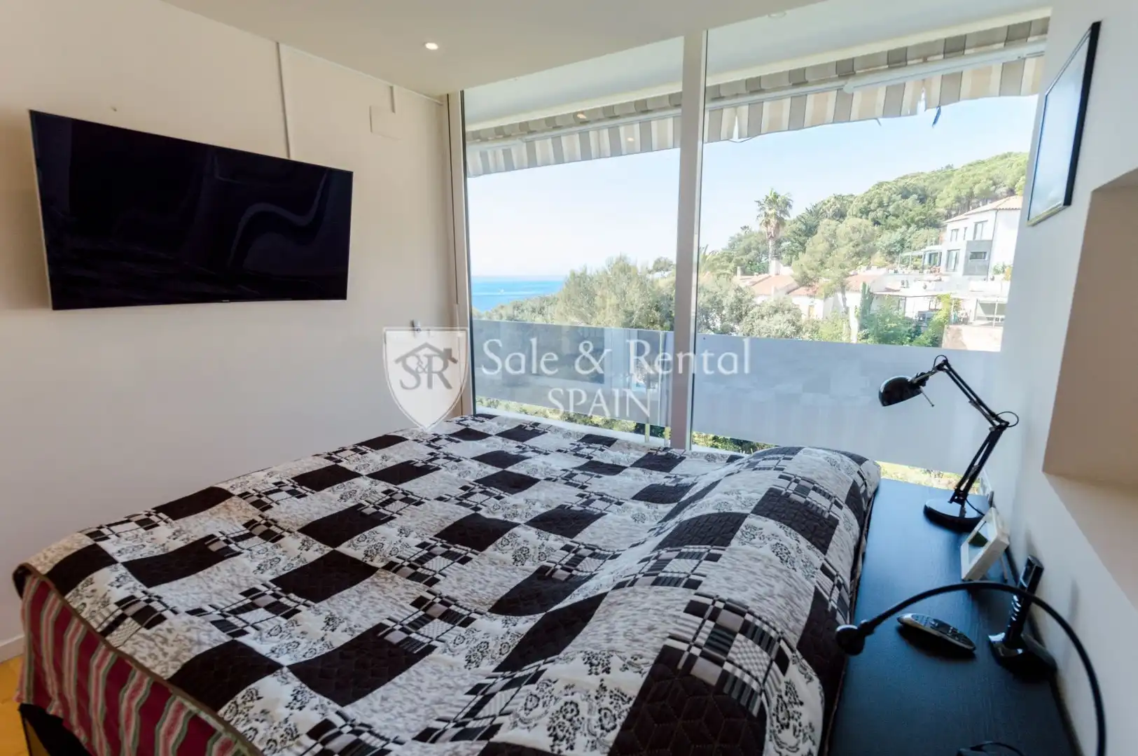 Dormitori de Casa o xalet en venda en Lloret de Mar amb Aire condicionat, Jardí privat i Terrassa
