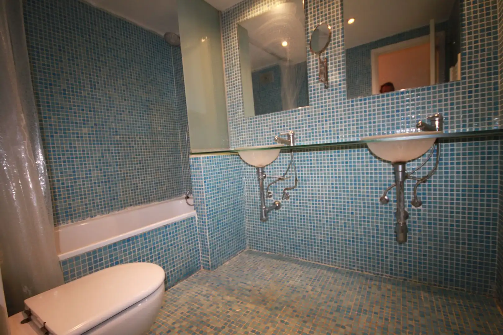Bany de Pis en venda en Majadahonda amb Calefacció