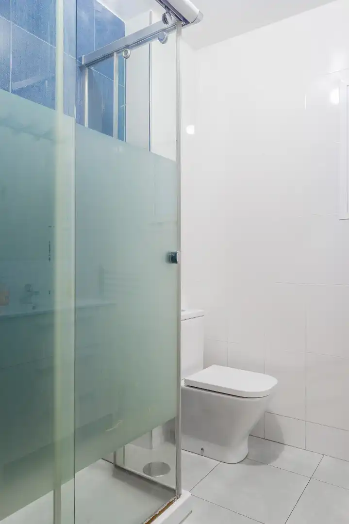 Baño de Piso de alquiler en Murcia con Aire acondicionado, Parquet y Amueblado