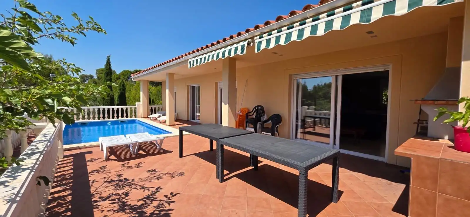 House with pool for sale in Les Tres Cales, imagen 5