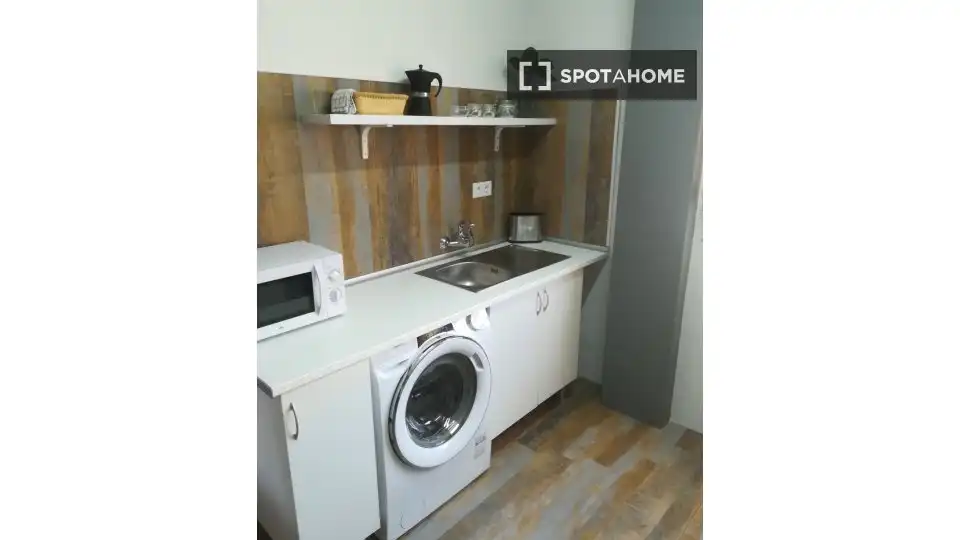 Kitchen of Apartments for share in Cartagena  with Air Conditioner, Terrace and Furnished