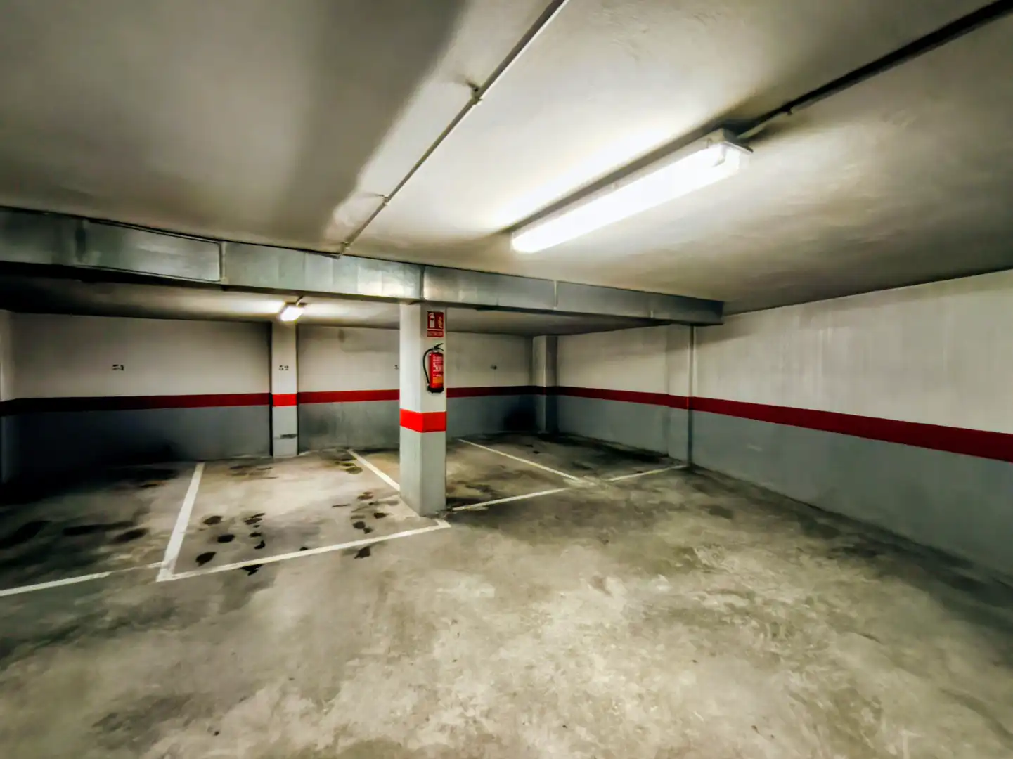 Piso en venta en Avenida Arteixo, 135, Os Mallos