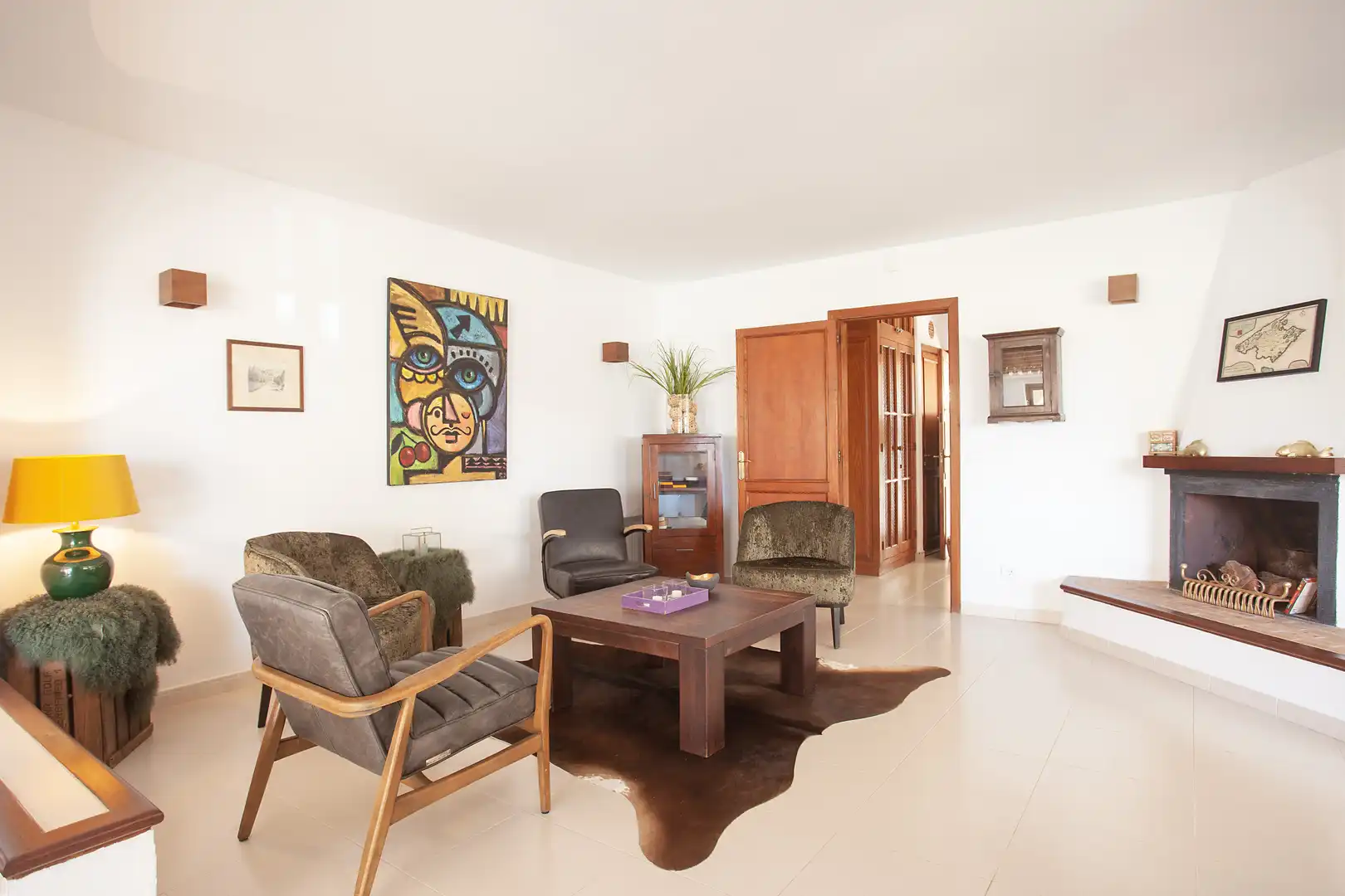 Sala de estar de Finca rústica en venta en Capdepera con Aire acondicionado, Calefacción y Terraza