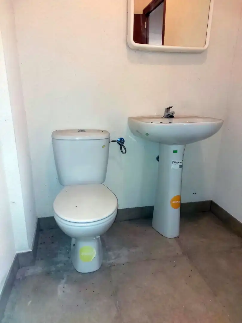 Local comercial en venta en Zona Nord, imagen 3