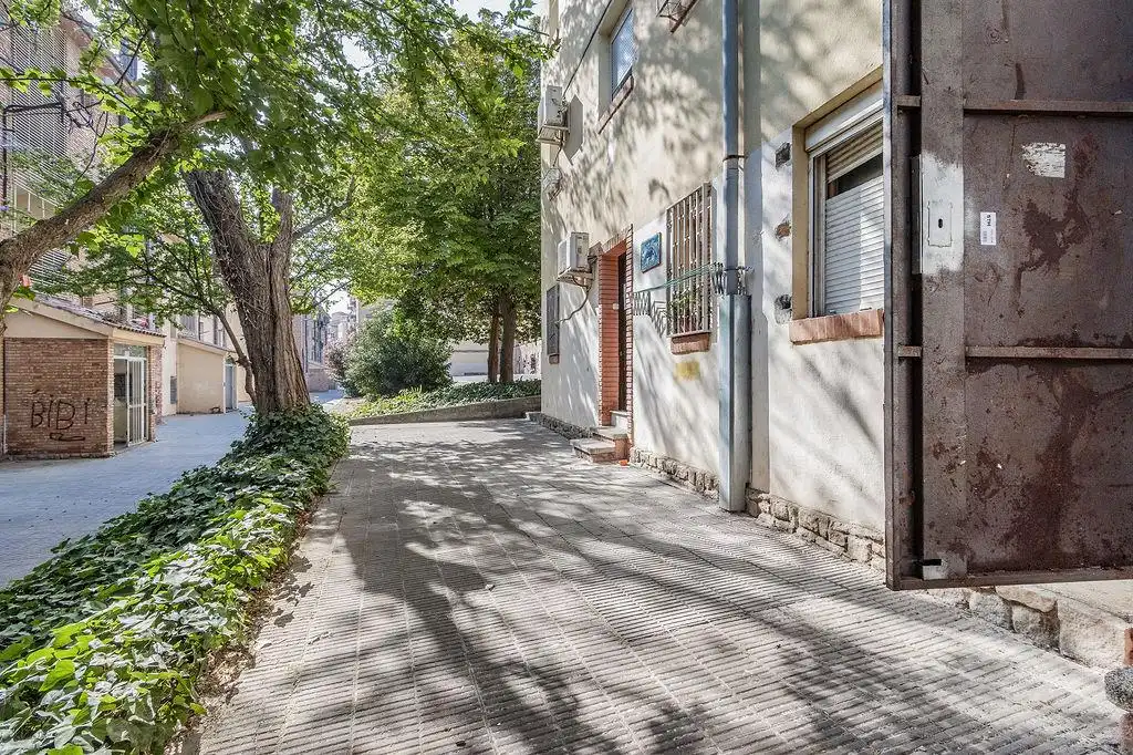 Vista exterior de Planta baja en venta en Lleida