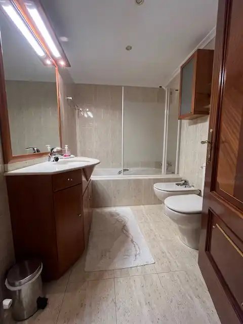 Baño de Piso en venta en Santurtzi  con Calefacción, Amueblado y Balcón