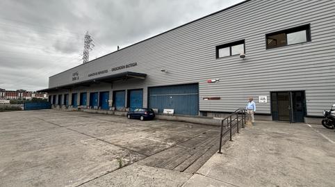 Foto 3 von Fabrikhallen zur Miete in Amboto Kalea, 1, Etxebarri, Bizkaia