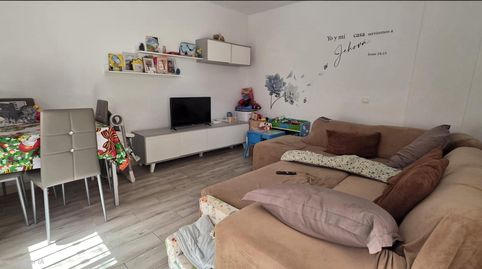 Foto 2 de Casa adosada en venda a Mondejar - Junquillos, La Línea de la Concepción