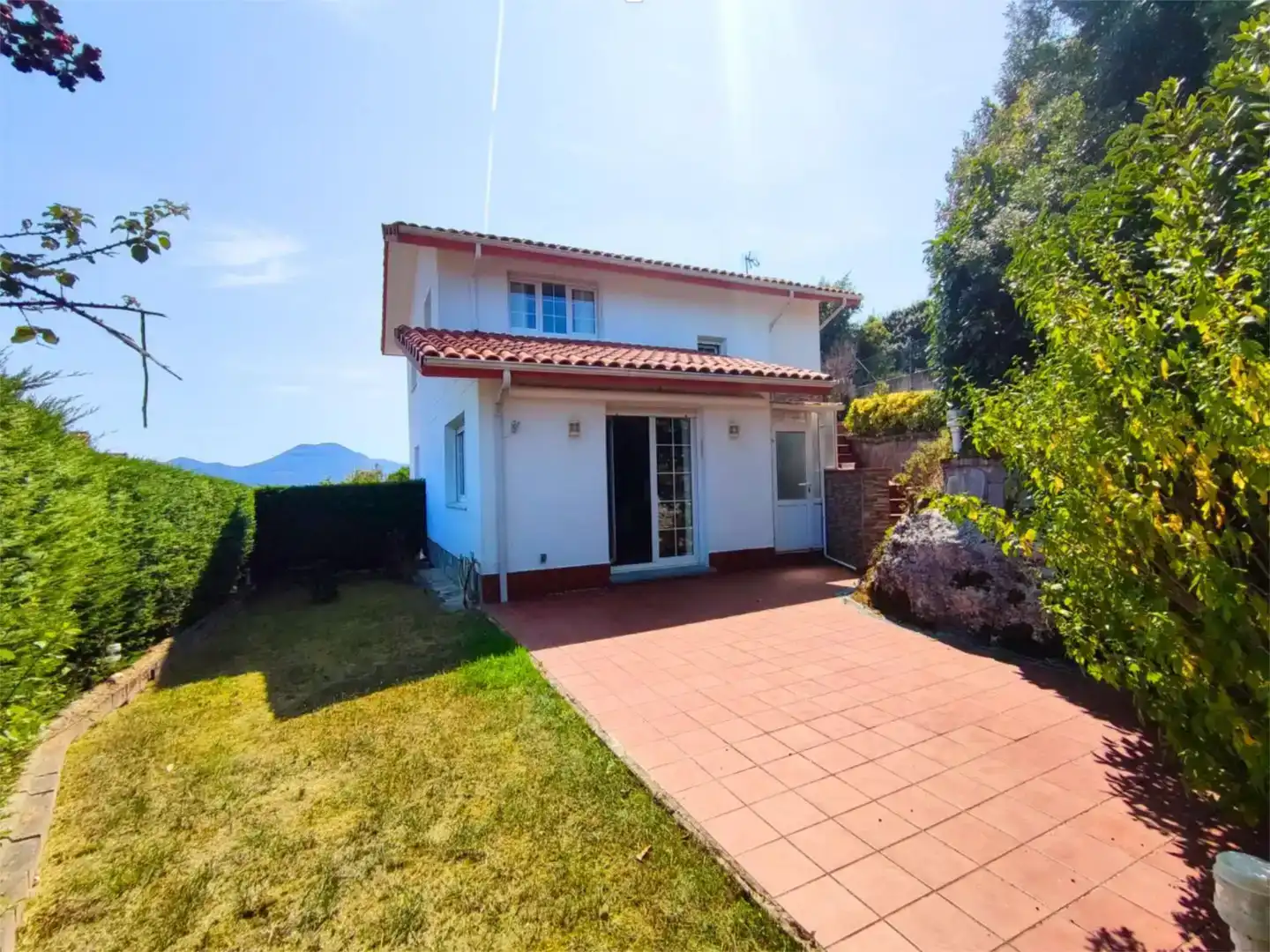 Exterior view of Flat for sale in Argoños   with Private garden, Parquet flooring and Furnished