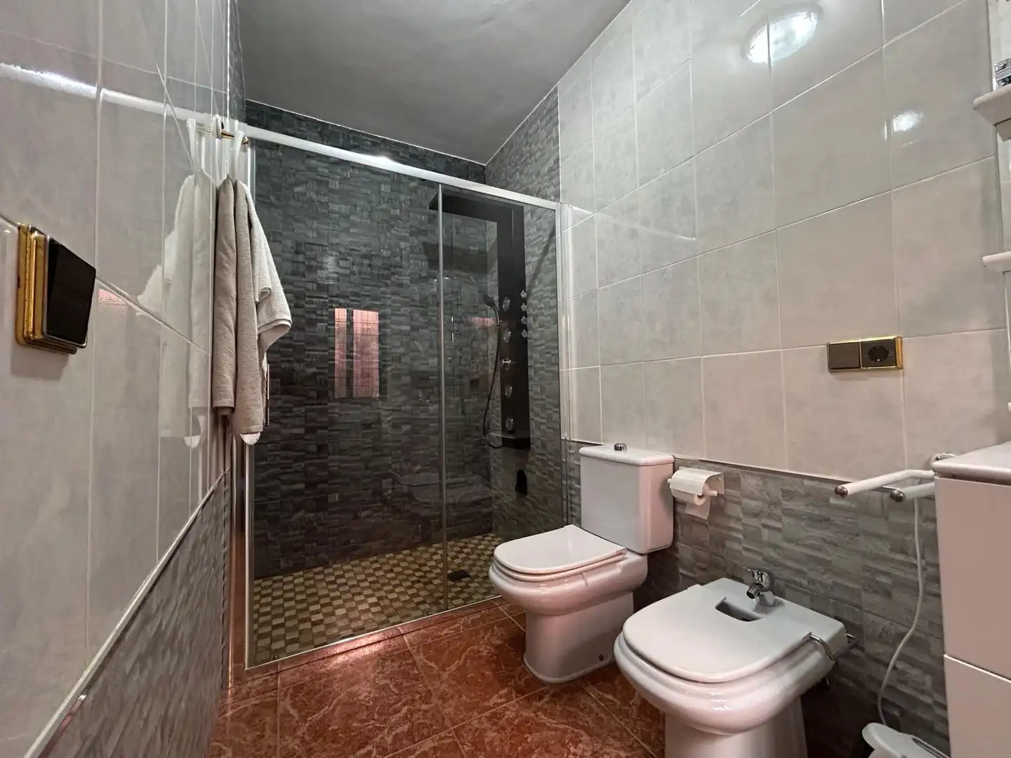 Bathroom of Houses for sale in Córdoba  with Air Conditioner, Heating and Private garden