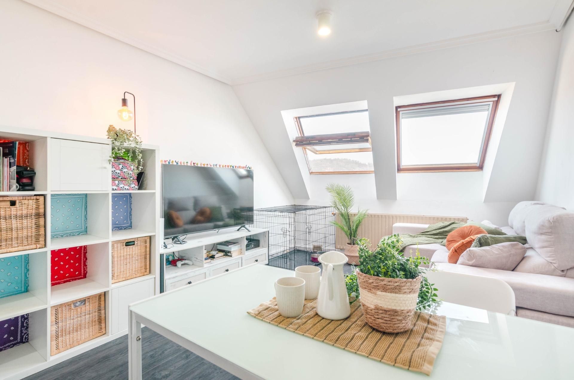 Living room of Flat for sale in Oviedo   with Heating and Storage room