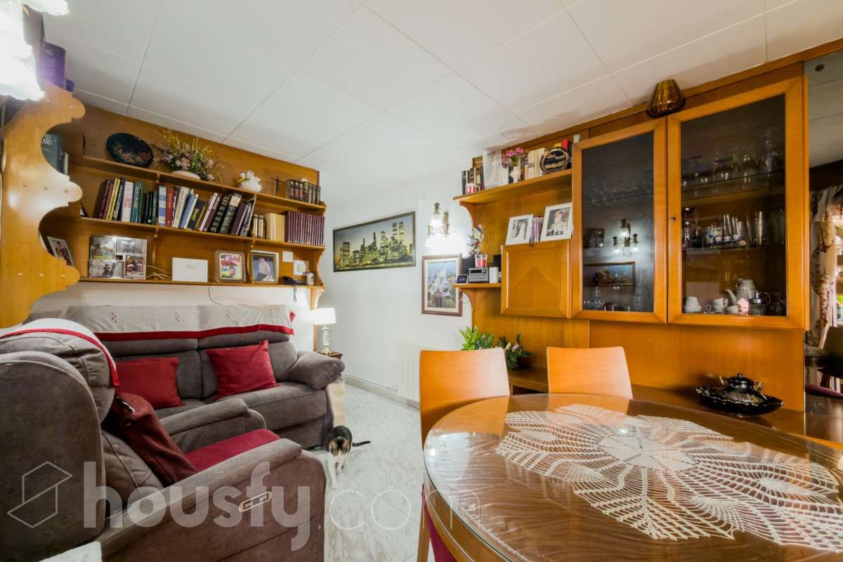 Piso en venta en CL MOSSEN CAMIL ROSELL, Cementiri Vell