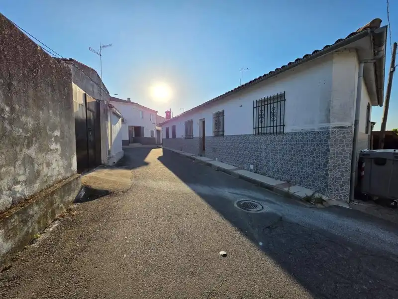Exterior view of Houses for sale in Morcillo  with Private garden