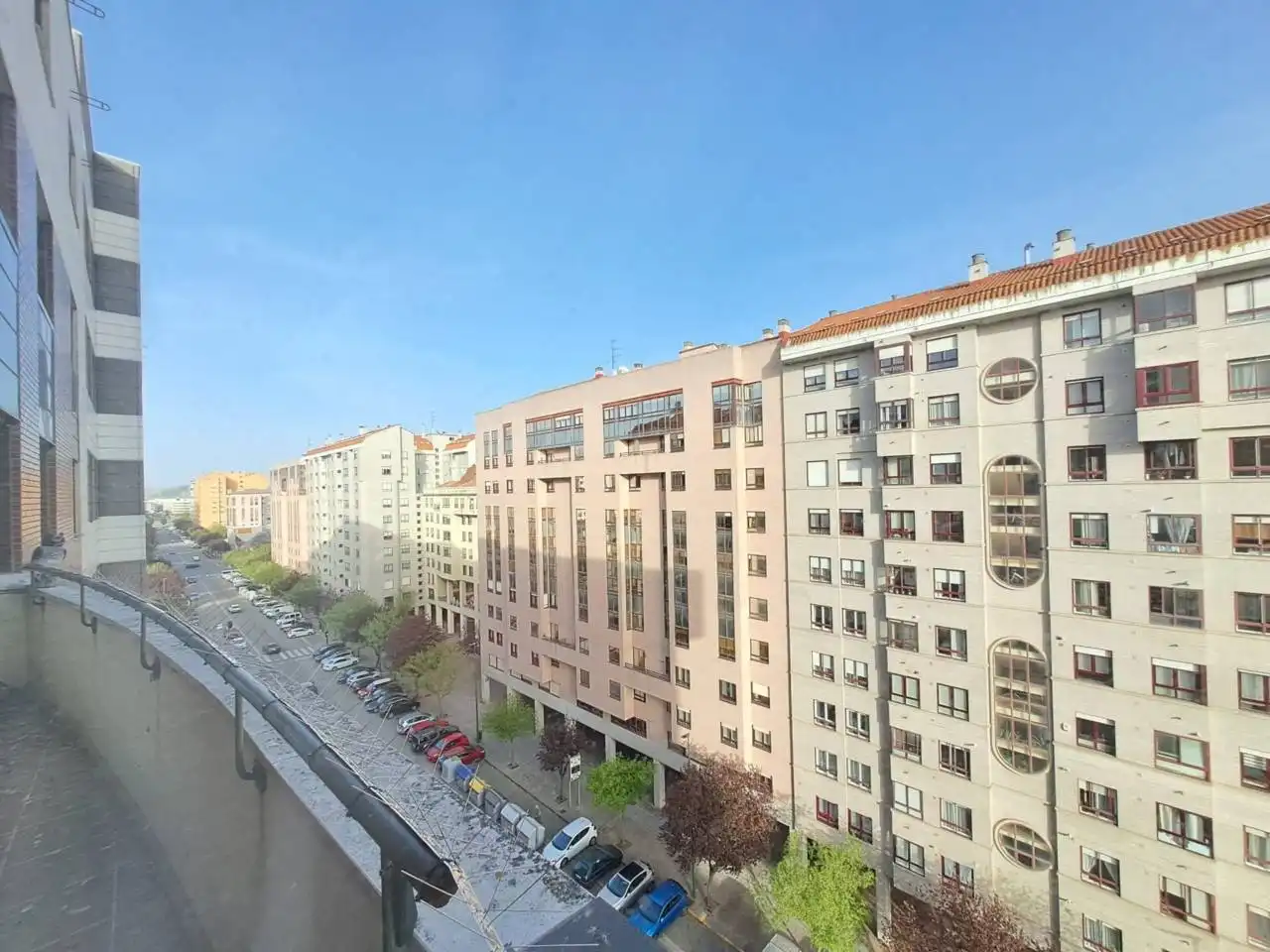 Vista exterior de Pis en venda en Burgos amb Calefacció, Parquet i Terrassa