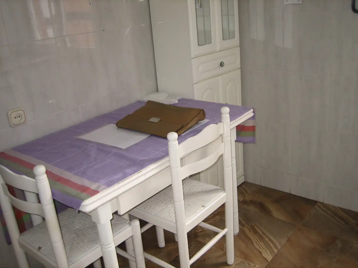 Habitación de Piso en venta en Avilés con Amueblado