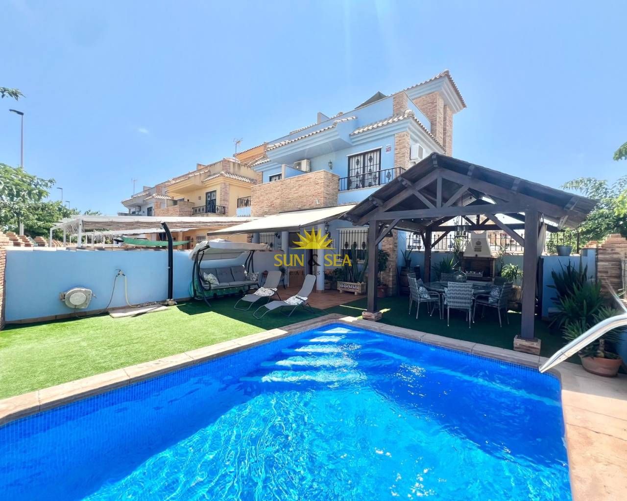 Piscina de Casa o xalet de lloguer en Pilar de la Horadada amb Aire condicionat, Calefacció i Piscina
