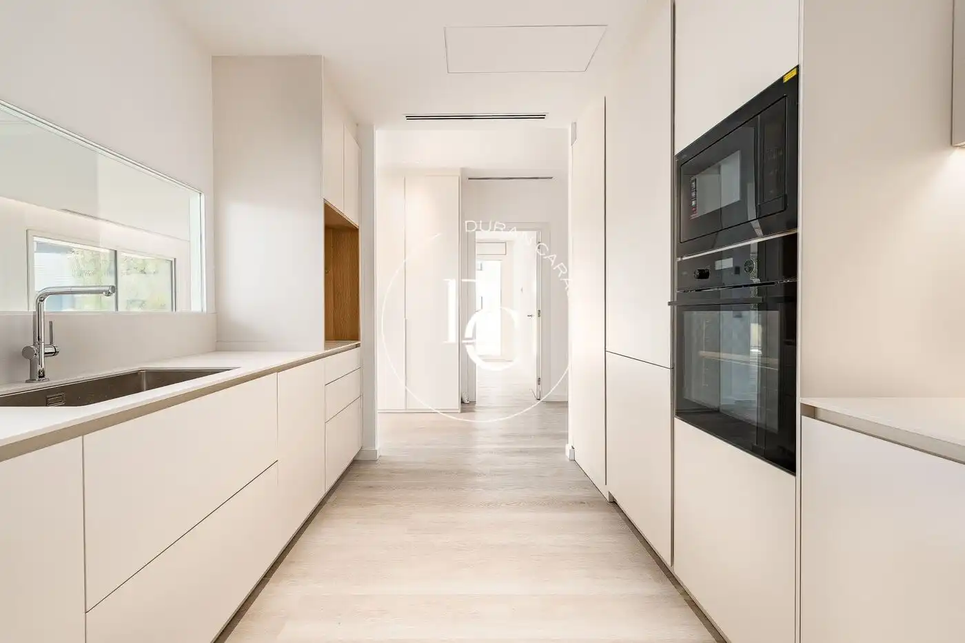 Flat for rent in Carrer d'Enric Morera, Can Girona - Terramar - Vinyet
