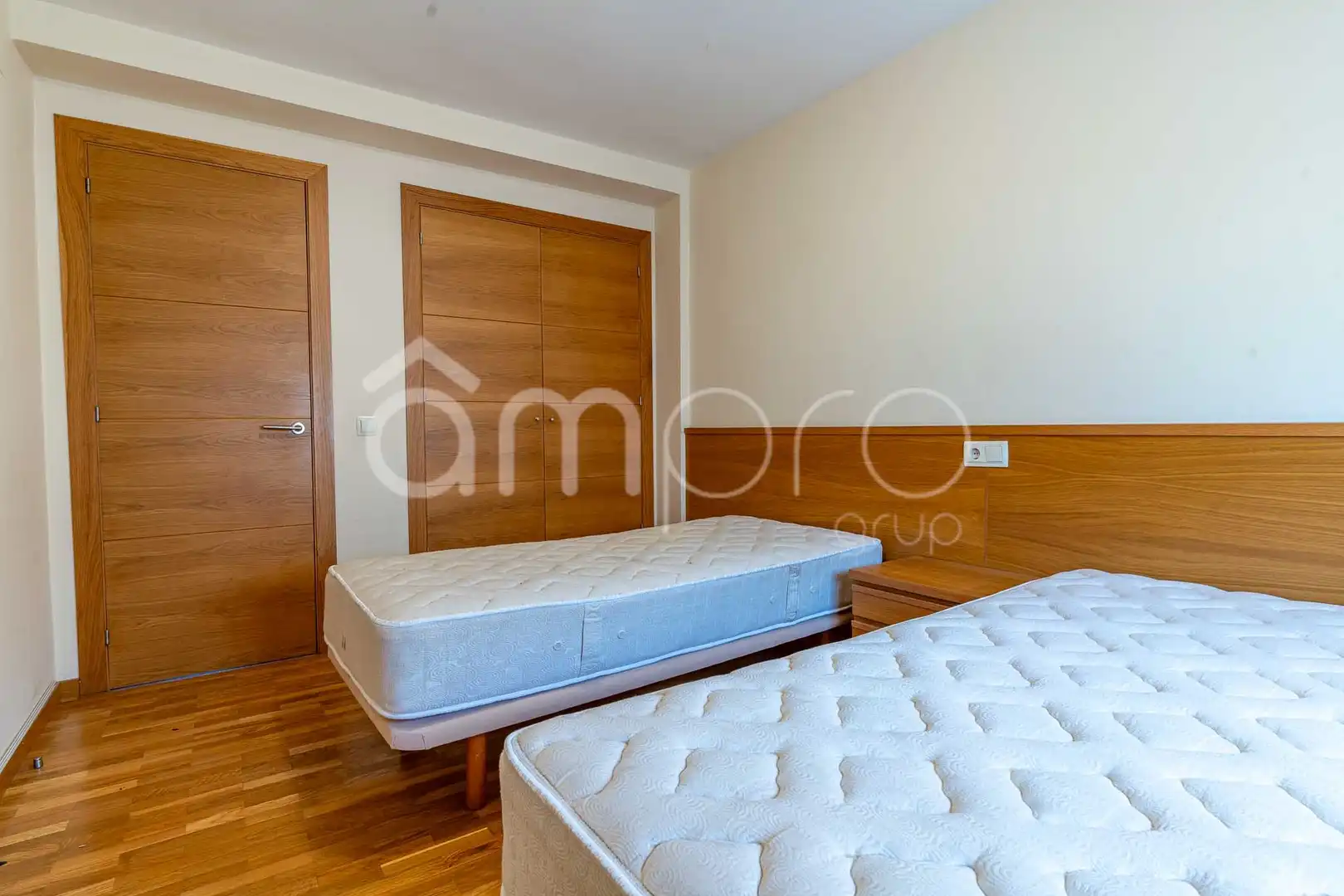 Habitación de Piso de alquiler en Tarragona con Calefacción, Terraza y Trastero