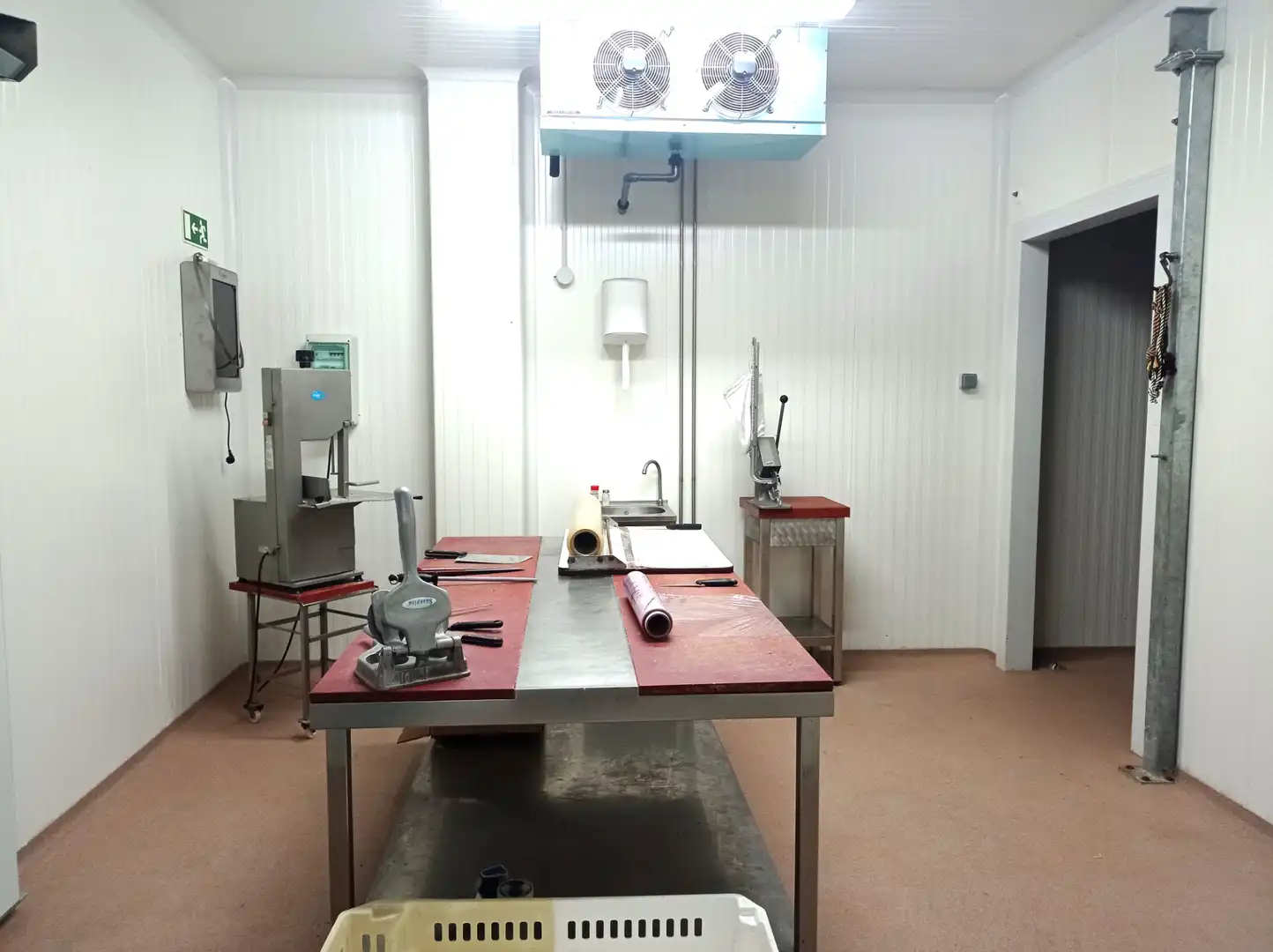 Nau industrial en venda en Mojados amb Calefacció i Alarma