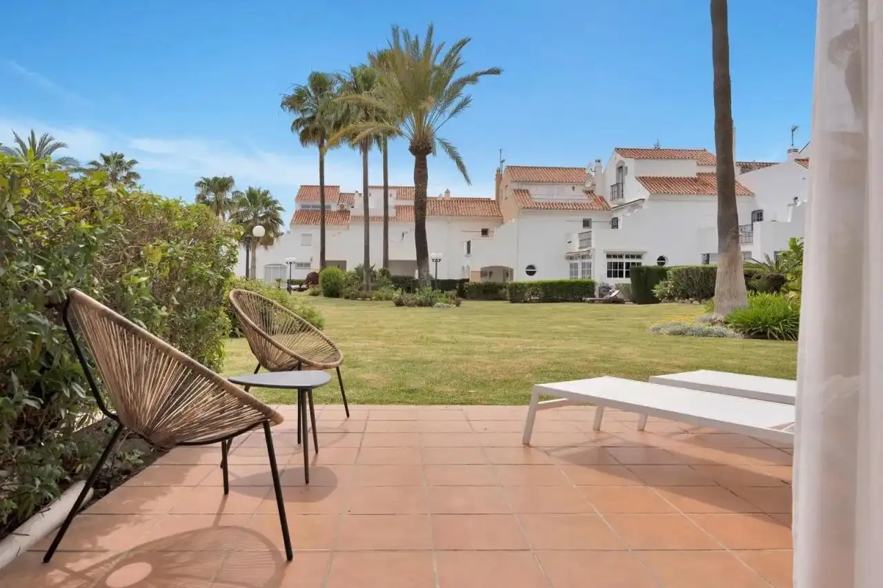 Casa a schiera con terrazza in vendita a Estepona Pueblo, imagen 5
